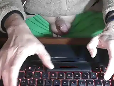 Snapshot of Adri_gard chatting on 3, 3, 2025 Adri gard online show from 3, 3, 2025