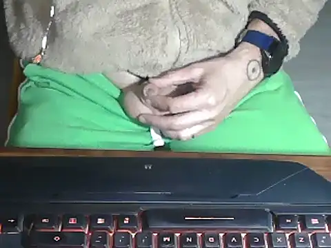 Snapshot of Adri_gard chatting on 16, 3, 2025 Adri gard online show from 16, 3, 2025