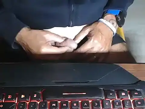 Snapshot of Adri_gard chatting on 16, 9, 2025 Adri gard online show from 16, 9, 2025