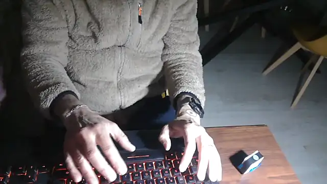 Adri gard online show from 31, 3, 2026