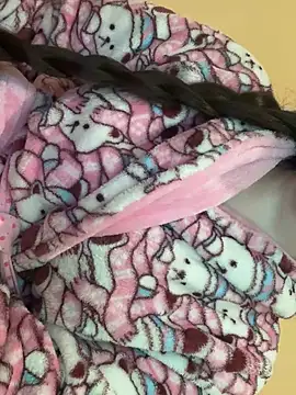 Evelyn Moon online show from 7, 2, 2025