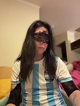 Reinacatchile online show from 3, 7, 2026
