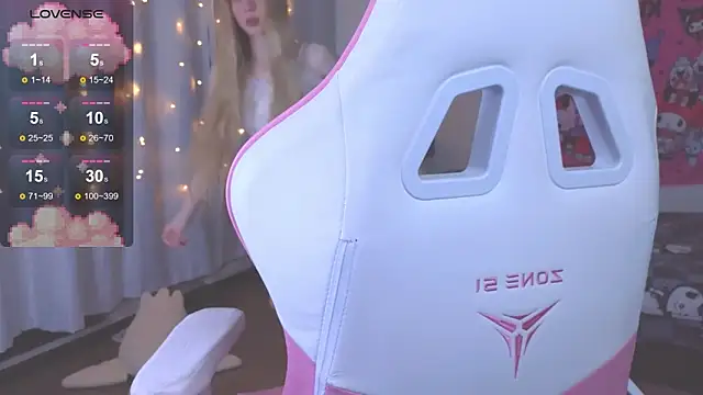 Milia Parker online show from 26, 10, 2025