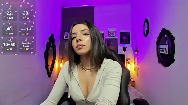 Snapshot of Charlotte__Benett chatting on 6, 1, 2025 Charlotte Benett online show from 6, 1, 2025