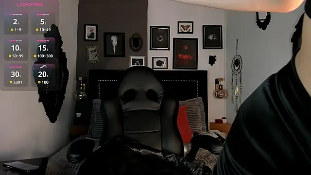 Snapshot of Charlotte__Benett chatting on 27, 2, 2025 Charlotte Benett online show from 27, 2, 2025