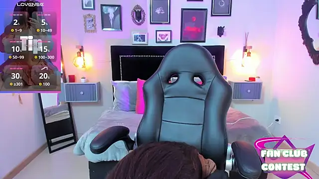 Snapshot of Charlotte__Benett chatting on 22, 9, 2025 Charlotte Benett online show from 22, 9, 2025