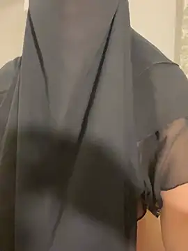 Snapshot of Amberonee31 chatting on 13, 2, 2025 Amberonee31 online show from 13, 2, 2025