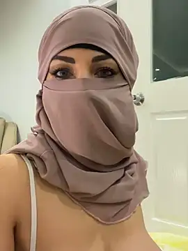 Snapshot of Amberonee31 chatting on 18, 2, 2025 Amberonee31 online show from 18, 2, 2025