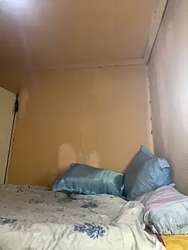 Babeyfacee online show from 30, 10, 2025