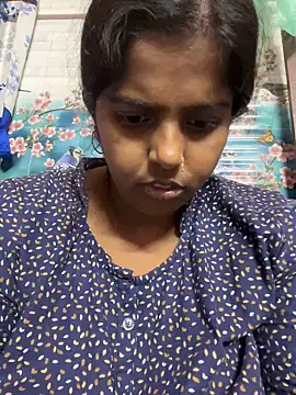 Snapshot of Beauty-queen chatting on 3, 3, 2025 Beauty-queen online show from 3, 3, 2025