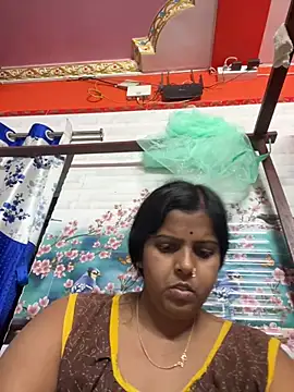 Snapshot of Beauty-queen chatting on 19, 3, 2025 Beauty-queen online show from 19, 3, 2025