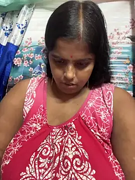 Snapshot of Beauty-queen chatting on 14, 9, 2025 Beauty-queen online show from 14, 9, 2025