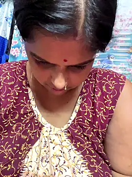 Snapshot of Beauty-queen chatting on 26, 9, 2025 Beauty-queen online show from 26, 9, 2025