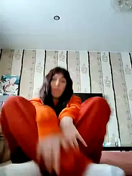 NikaXBerry online show from 1, 1, 2025