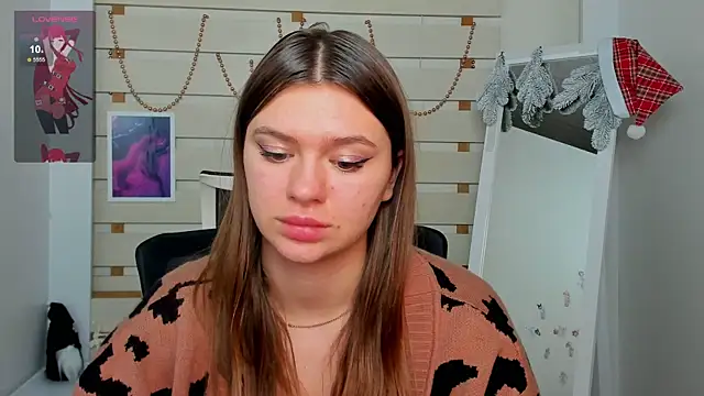 Snapshot of Josephine_Kiss chatting on 13, 12, 2024 Josephine Kiss online show from 13, 12, 2024