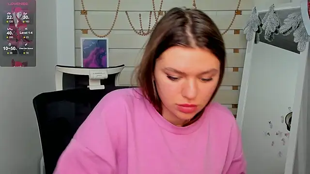 Snapshot of Josephine_Kiss chatting on 15, 12, 2024 Josephine Kiss online show from 15, 12, 2024