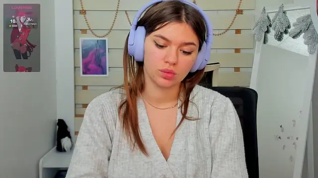 Snapshot of Josephine_Kiss chatting on 22, 12, 2024 Josephine Kiss online show from 22, 12, 2024