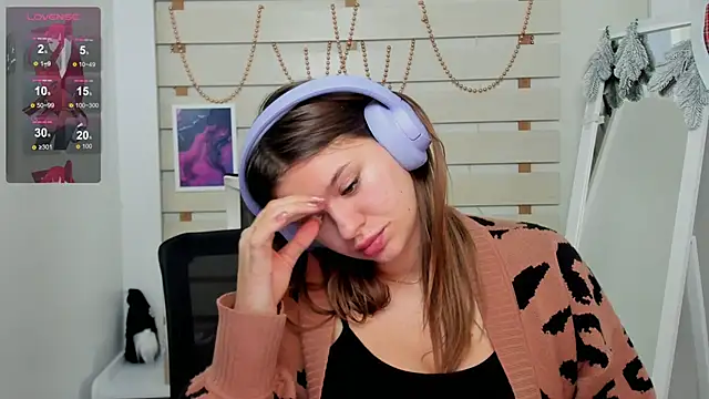 Snapshot of Josephine_Kiss chatting on 11, 1, 2025 Josephine Kiss online show from 11, 1, 2025