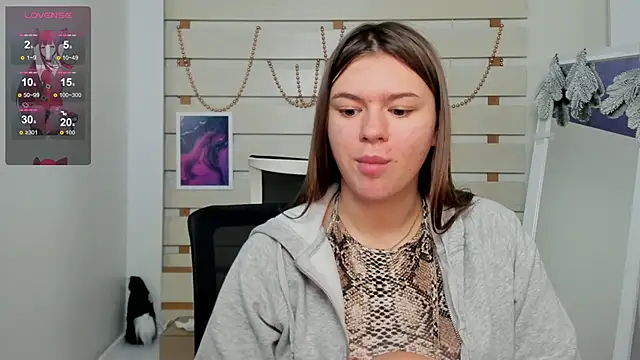 Snapshot of Josephine_Kiss chatting on 15, 1, 2025 Josephine Kiss online show from 15, 1, 2025