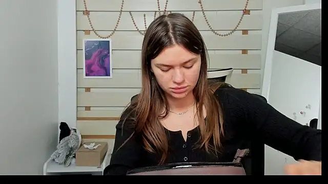 Snapshot of Josephine_Kiss chatting on 23, 1, 2025 Josephine Kiss online show from 23, 1, 2025