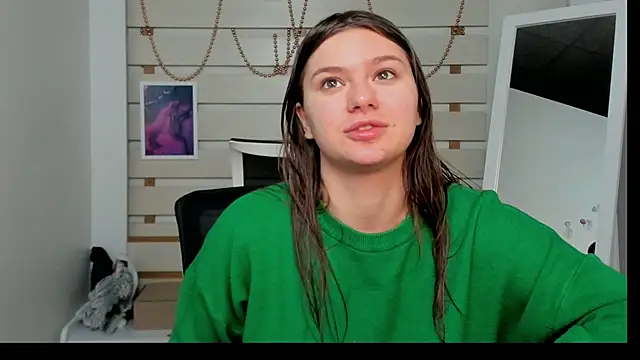 Snapshot of Josephine_Kiss chatting on 28, 1, 2025 Josephine Kiss online show from 28, 1, 2025