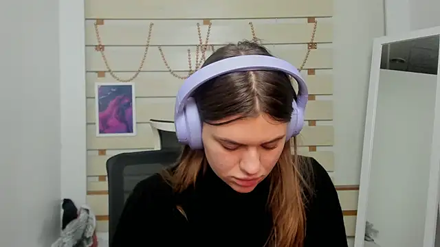 Snapshot of Josephine_Kiss chatting on 8, 2, 2025 Josephine Kiss online show from 8, 2, 2025