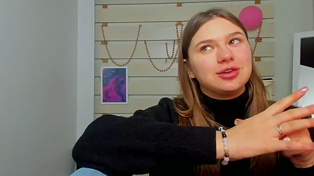 Snapshot of Josephine_Kiss chatting on 13, 2, 2025 Josephine Kiss online show from 13, 2, 2025