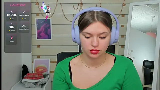 Snapshot of Josephine_Kiss chatting on 21, 3, 2025 Josephine Kiss online show from 21, 3, 2025