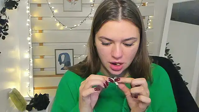 Snapshot of Josephine_Kiss chatting on 14, 11, 2025 Josephine Kiss online show from 14, 11, 2025