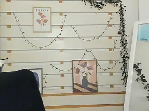 Snapshot of Josephine_Kiss chatting on 21, 11, 2025 Josephine Kiss online show from 21, 11, 2025