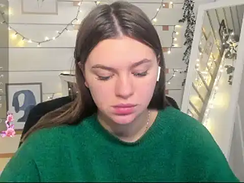 Snapshot of Josephine_Kiss chatting on 26, 11, 2025 Josephine Kiss online show from 26, 11, 2025