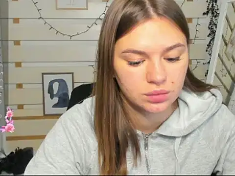 Snapshot of Josephine_Kiss chatting on 28, 11, 2025 Josephine Kiss online show from 28, 11, 2025