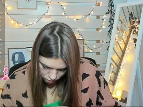 Snapshot of Josephine_Kiss chatting on 30, 11, 2025 Josephine Kiss online show from 30, 11, 2025