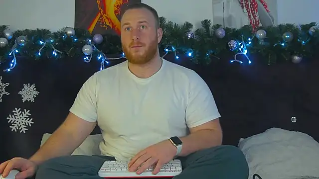 Snapshot of RoddyStill chatting on 2, 1, 2025 RoddyStill online show from 2, 1, 2025