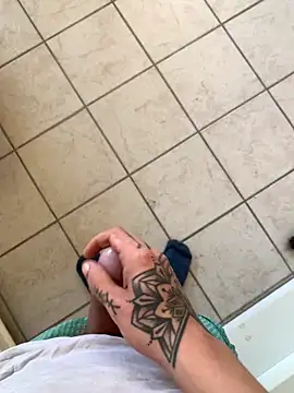 Snapshot of YoungDick25 chatting on 2, 10, 2025 YoungDick25 online show from 2, 10, 2025