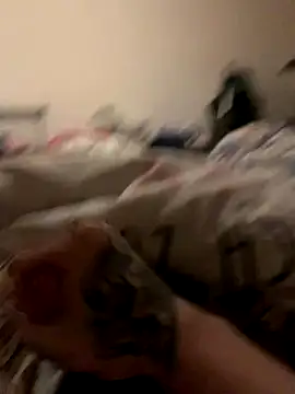 Snapshot of YoungDick25 chatting on 15, 12, 2025 YoungDick25 online show from 15, 12, 2025