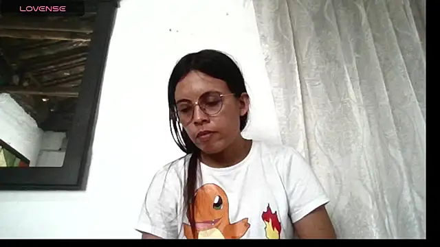 Snapshot of stefany_sexxx chatting on 2, 3, 2025 stefany sexxx online show from 2, 3, 2025