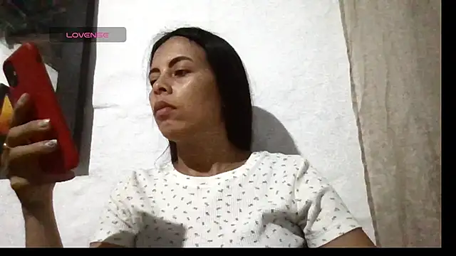 Snapshot of stefany_sexxx chatting on 6, 10, 2025 stefany sexxx online show from 6, 10, 2025