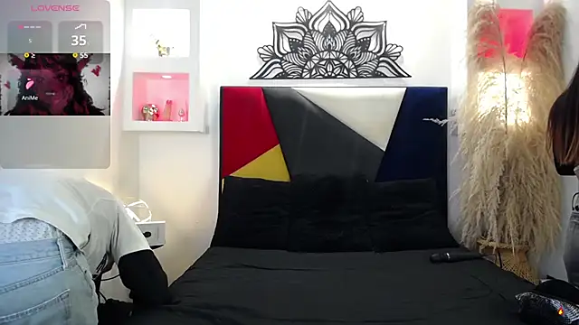 Tifanny Sweett online show from 11, 10, 2025