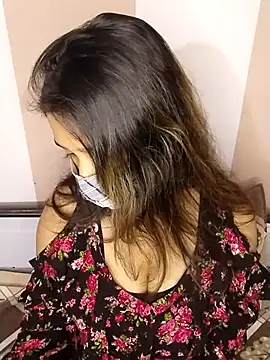 PRINCESS ZANNAT online show from 5, 3, 2025