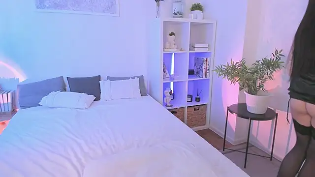 Snapshot of Sasha_Miro chatting on 10, 1, 2025 Sasha Miro online show from 10, 1, 2025