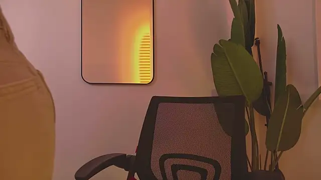 Whitney Svonn online show from 6, 3, 2025