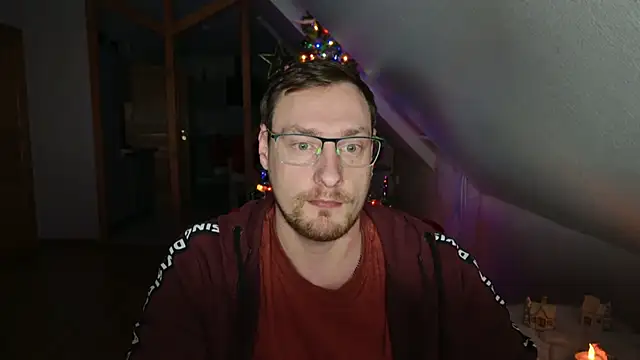 Snapshot of Relsxboy chatting on 9, 12, 2024 Relsxboy online show from 9, 12, 2024