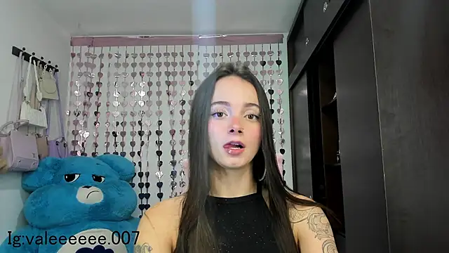 lucyy tay online show from 12, 12, 2024