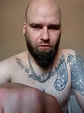 Snapshot of Dj8717 chatting on 17, 9, 2025 Dj8717 online show from 17, 9, 2025