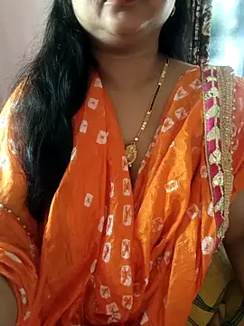 Snapshot of cuteyqueen chatting on 19, 9, 2025 cuteyqueen online show from 19, 9, 2025