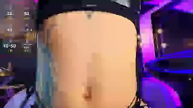  Holly Cat online show from 11, 2, 2025