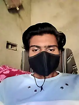 Snapshot of Yasha_14C_Creator chatting on 4, 11, 2025 Yasha 14C Creator online show from 4, 11, 2025