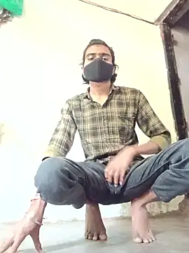 Snapshot of Yasha_14C_Creator chatting on 20, 12, 2025 Yasha 14C Creator online show from 20, 12, 2025