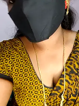 louise92 online show from 18, 4, 2026